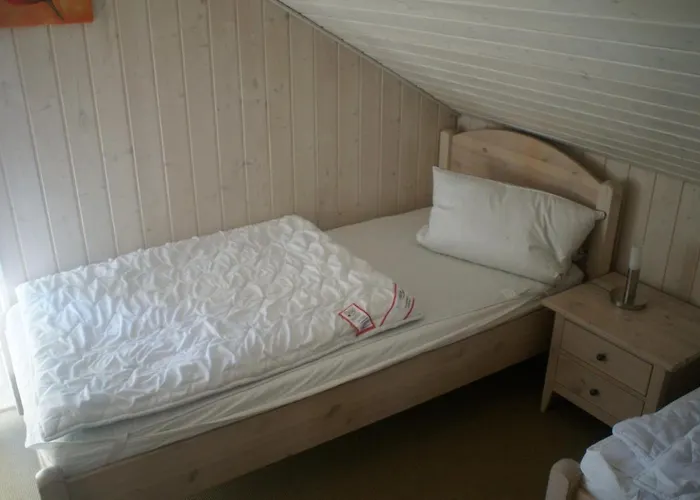 Ferienhaus-kinderlieb بيت للعطل *